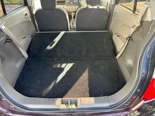 写真だけでは伝えきれない詳細情報も、お電話なら丁寧にご説明いたします。車両の状態やご不明点など、気になることはお気軽にお問い合わせください。まずはお電話をお待ちしております。