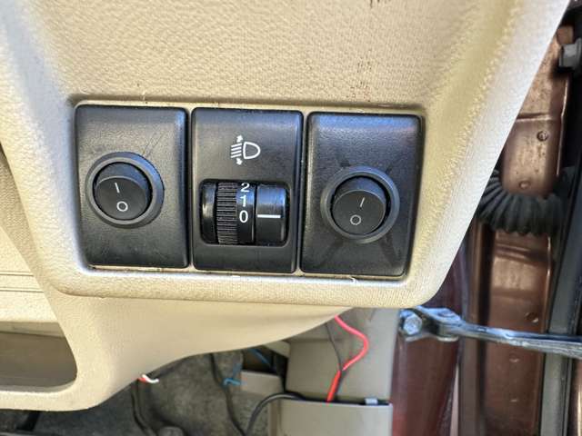 気になる点や詳細は、画像上の【在庫確認・見積もり依頼（無料）】をクリックすると簡単にお問い合わせ可能です。ご不明点やご相談など、お気軽にお問い合わせください！迅速に対応いたします。