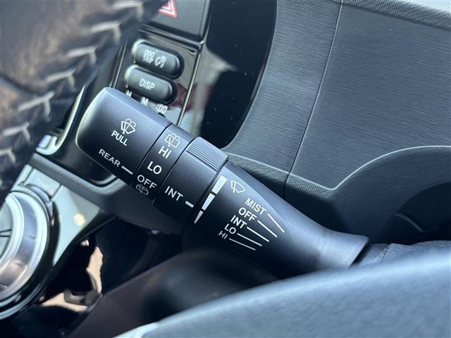 【　ワイパー・ウォッシャースイッチ　】現車の確認はお電話で在庫のご確認の上、是非ご来店くださいませ！ご来店の難しい方は店舗スタッフがお電話やメールで詳細をお答えさせて頂きます。