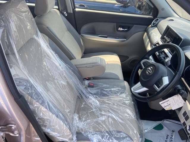 フロンティア熊本は、中古車販売から整備や鈑金まで全て自社工場で行うので安心！！ お客様の目的に合わせてスピーディーに対応いたします。