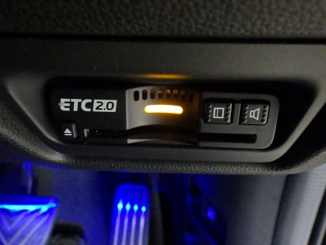 ETC付！高速道路の料金所はキャッシュレスで通過です！サービスエリア等にあるスマートインターの出入りも利用可能でとっても便利☆ご納車後すぐにお使い頂けるようセットアップしてのお渡しとなります。