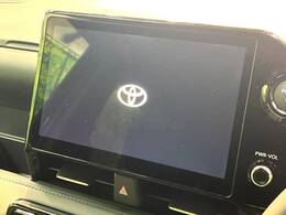 【10.5インチ　ディスプレイオーディオ】大画面のディスプレイはAppleCarPlayやAndroidAutoが利用可能。大きな画面でスマホナビアプリ等が利用いただけます♪