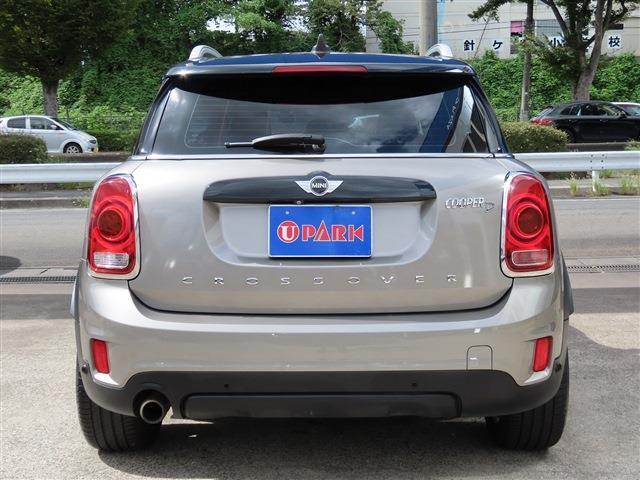 ACC/インテリS/タッチスクリーンNEWiDriveナビ/Bカメラ/BTオーディオ/スマキー/アイドリングSTOP/LEDヘッド/FRフォグ/PWバックドア/ルーフレール/Cソナー/禁煙車/記録簿/