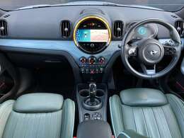 内外装ともきれいな状態です。