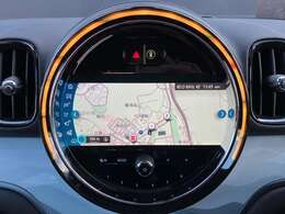 8.8インチ純正タッチパネルHDDナビ、ミュージックサーバー、Bluetooth、ハンズフリーフォン付。