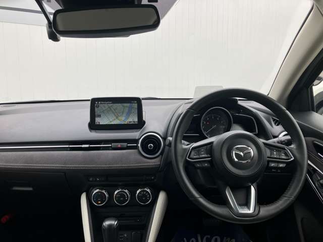 見晴らしが良く開放的な車内。視界も良好でストレス無く快適なドライブをご提供できます♪