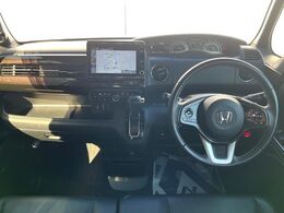 グループ総在庫数約30，000台！！全国の系列店からメーカー・車種問わずご紹介出来るので、あなたにピッタリのお車が見つかるはずです♪まずはお問い合わせ下さい☆