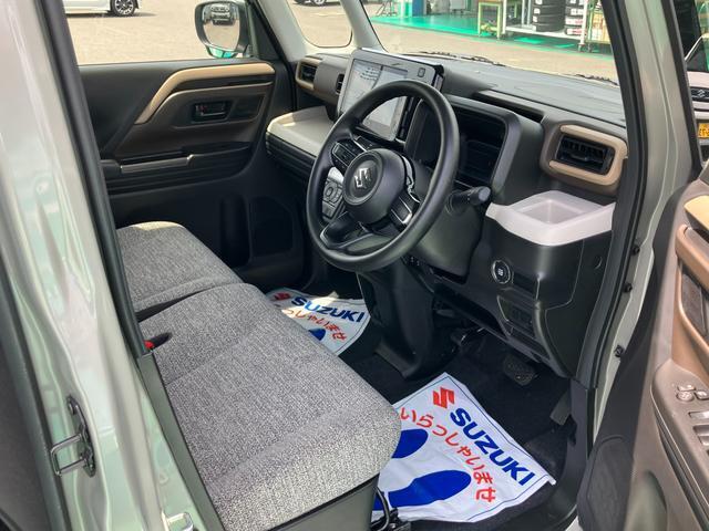 運転席もゆったり広々