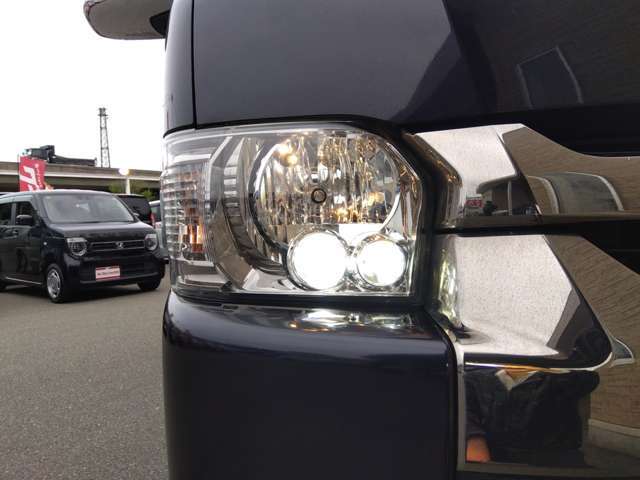 4WD☆SDナビ☆フルセグTV☆DVD再生☆BLUETOOTH☆バックカメラ☆ETC☆Wパワースライドドア☆ハーフレザーシート☆LEDランプ☆スマートキー☆プッシュスタート☆