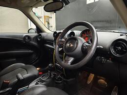 LIBERALA前橋ではドイツプレミアム御三家のBMW、M・BENZ、Audiをはじめとする数多くの輸入車を取り揃えております。是非ブランドの違いを較べて愉しんで下さい。新しい驚きと発見をお届け致します。