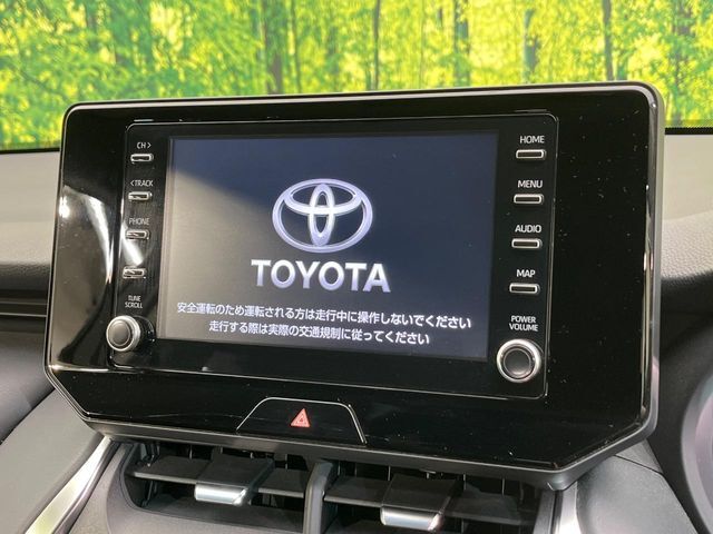 【8インチ　ディスプレイオーディオ】大画面のディスプレイはAppleCarPlayやAndroidAutoが利用可能。大きな画面でスマホナビアプリ等が利用いただけます♪