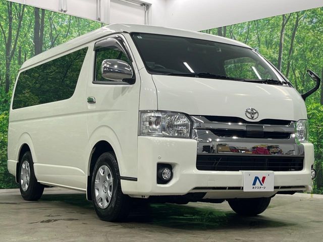 大好評のボディコーティング「弾スプラッシュコート」もご納車までに施工可能。通常のガラスコートと異なる、耐久年数6年の無機質ガラスコーティングが、ボディをキレイな状態に保ってくれます。