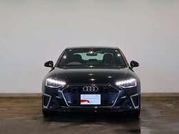 Audi A4 35 TFSI S line/マトリクスLEDヘッドライト/アルミホイール 5Yスポークデザイン 8Jx18