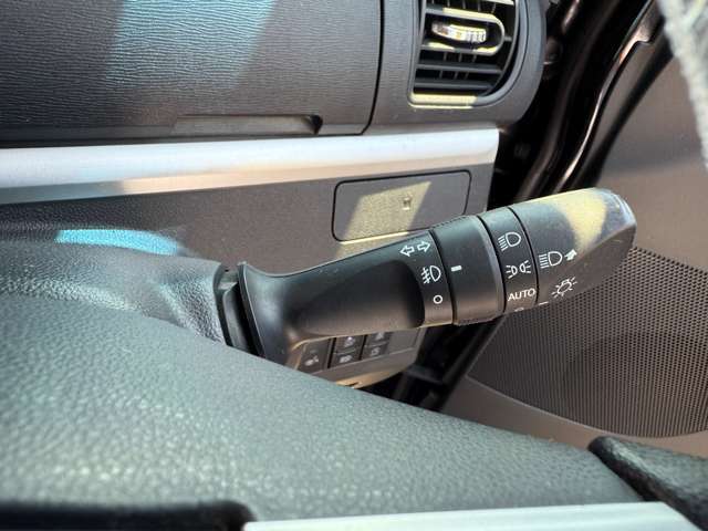 運転席操作部です！わからないスイッチ類や操作部はお気軽にお問い合わせ下さい！