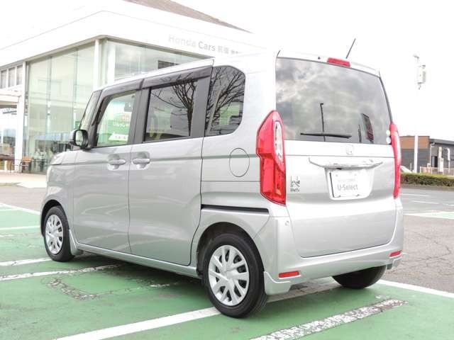 1年走行距離無制限のディーラー保証付きです。有償延長保証プランもございます