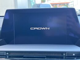 【純正ナビ】人気の純正ナビを装備。オーディオ機能も充実しており、Bluetooth接続すればお持ちのスマホやMP3プレイヤーの音楽を再生可能！毎日の運転がさらに楽しくなります！！