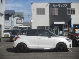 カーマックスはサポート戦隊カーレンジャーです！1販売レンジャー2買取りレンジャー3鈑金レンジャー4保険レンジャー5整備レンジャー6商品化レンジャー　がっちりサポート致します。