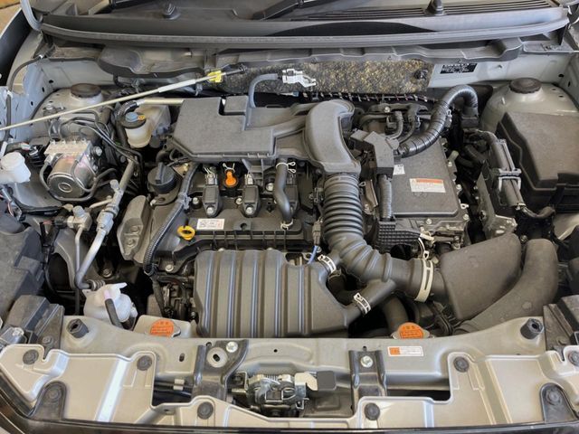 親切・丁寧な専門メカニックスタッフが応対！・車検・点検整備・事故等の修理などアフターサービスも安心。お車のカスタマイズもネクステージのサービススタッフまでご相談ください！