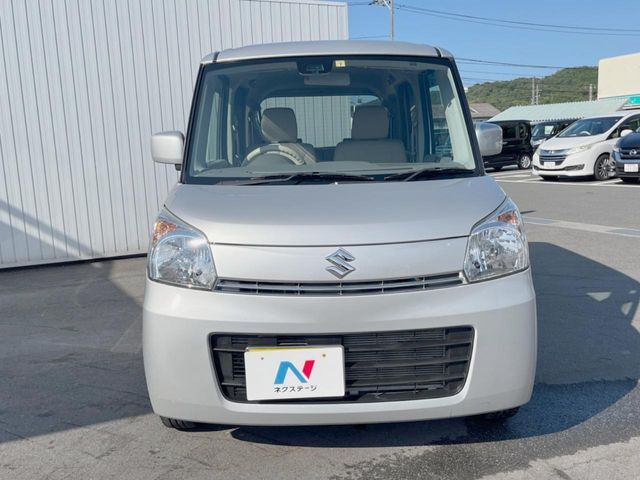 弊社では、全車『修復歴なし』のお車のみ取り扱っております。専任バイヤーによる厳選した仕入れの後、入庫後の車両チェックを行い、ネクステージが認定した高品質な中古車をご提供しております。