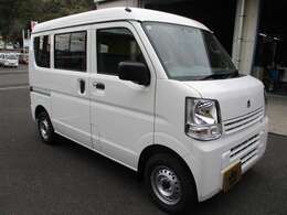 運輸局指定民間車検工場でもちろん整備員・検査員共有資格者だから安心！立ち会い車検で納得、安心。