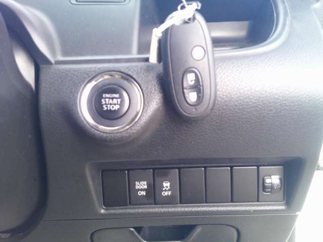 スマートキー＆プッシュスタート