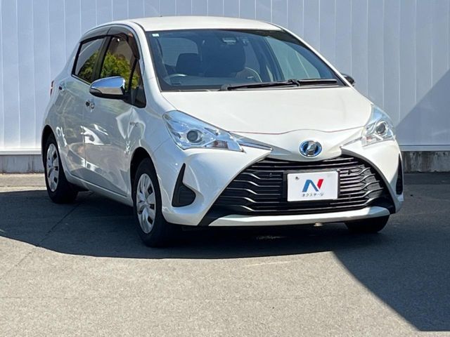 大好評のボディコーティング「弾スプラッシュコート」もご納車までに施工可能。通常のガラスコートと異なる、耐久年数6年の無機質ガラスコーティングが、ボディをキレイな状態に保ってくれます。