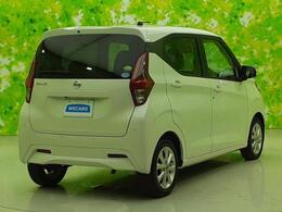 全国に店舗を展開しているのでどこでもお取り寄せが可能です！この車が気になるけど遠方だから・・・と諦める必要はありません！※別途陸送費が必要です。