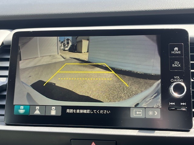 【HondaSENSING】を搭載しております。安全・快適な運転をサポートするためにHondaが独自に開発した6つの機能は事故を予防してドライバーや同乗者、そして歩行者の命を守るために役立つ機能です。