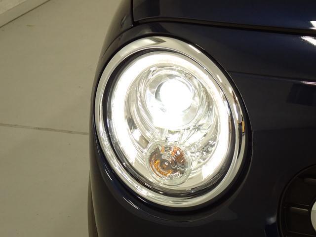 省電力・長寿命・高輝度の3拍子揃った　LEDヘッドランプ装備！！