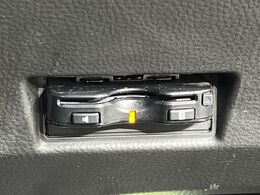 【ETC】高速道路の料金所をストレスなく通過！話題のスポットやサービスエリアに多い「スマートIC」利用時は必須のアイテムです。当店でセットアップを実施、ご納車当日からすぐにご利用いただけます！