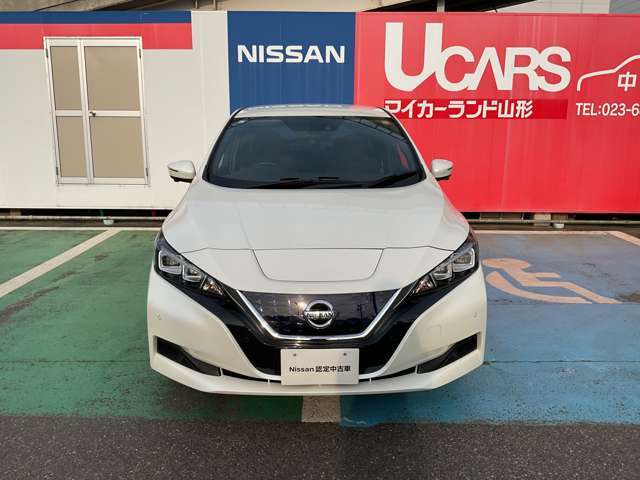 ☆弊社は全国納車にも対応しております。まずはお気軽にお問い合わせ下さい！都道府県により、陸送費は異なりますので、そちらを踏まえたお見積もりをご案内させていただきます(〃´ー`人´ー`〃)