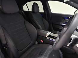 万一故障した場合も、ご購入後2年間、走行距離にかかわらず適用される保証をご用意。大きな安心をご提供いたします。