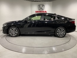 「自動車保険」と「あんしん特典」がひとつになったHondaのお店ならではの保険プランです。お客様のカーライフにより一層の安心をプラスします。