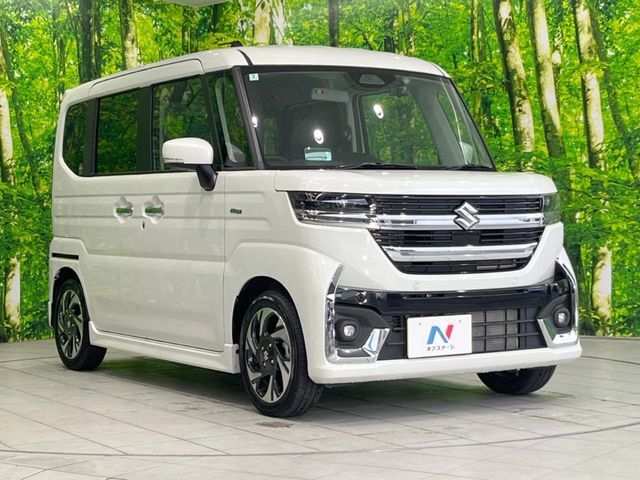 大好評のボディコーティング「弾スプラッシュコート」もご納車までに施工可能。通常のガラスコートと異なる、耐久年数6年の無機質ガラスコーティングが、ボディをキレイな状態に保ってくれます。