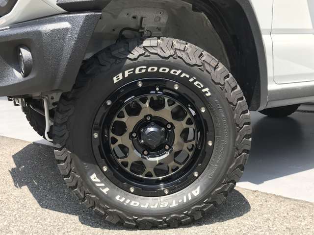 RAYSデイトナホイールにグッドリッチ225/70R16を装着しています！