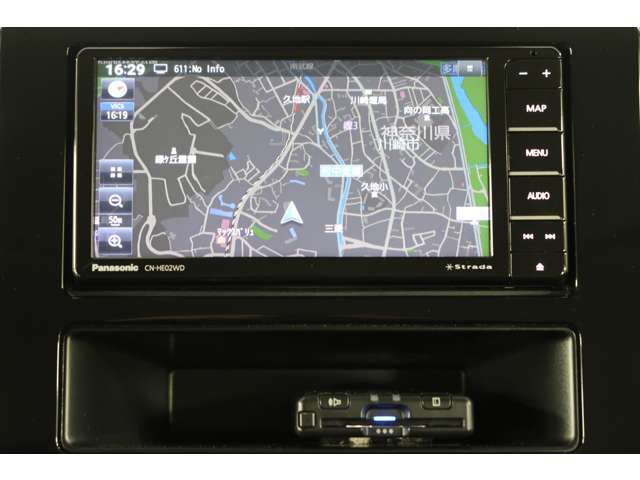 パナソニック製メモリーナビ（CN-HE02WD）フルセグ