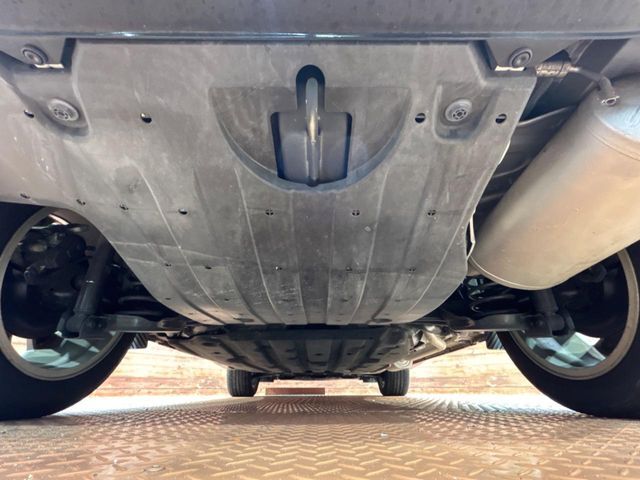 下回りがきれいなうちに、防錆加工の施工がオススメ。降雪地域はもちろん、沿岸部にお住いの方や、趣味でマリン・ウィンタースポーツをされる方にご好評いただいております。