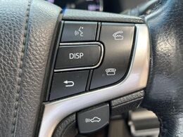 【プリクラッシュセーフティ】前方の車両等を検知し、衝突しそうな時は警報で注意を促し、ブレーキを踏む力をサポート。ブレーキを踏めなかった場合は衝突被害軽減ブレーキが作動、衝突回避をサポートします。