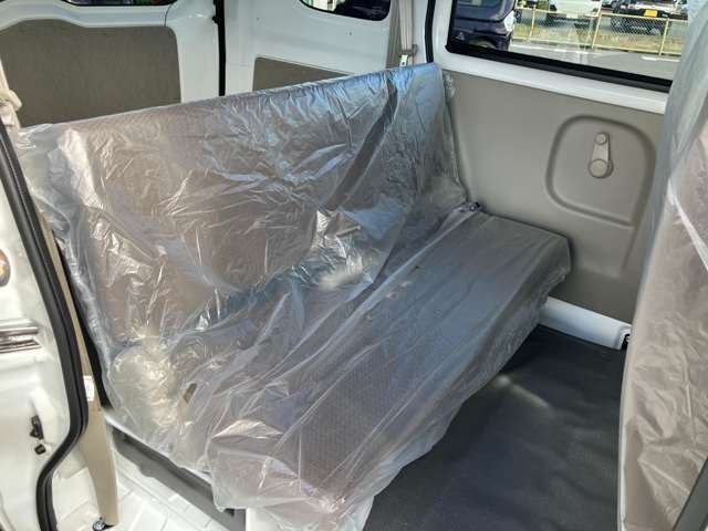 きれいなリアシートです！