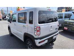 価格も燃費も、維持費だって家計にやさしい軽自動車！