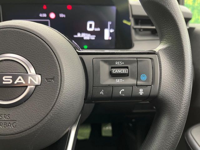 【プロパイロット】高速道路での長距離走行が楽に！！渋滞時と巡回走行のシーンで、アクセル・ブレーキ・ステアリングを自動で制御し、長距離運転の負担を軽減してくれます♪