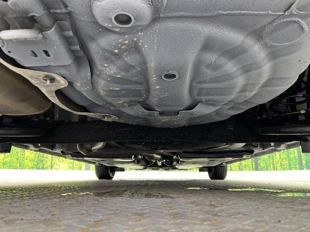 下回りがきれいなうちに、防錆加工の施工がオススメ。降雪地域はもちろん、沿岸部にお住いの方や、趣味でマリン・ウィンタースポーツをされる方にご好評いただいております。