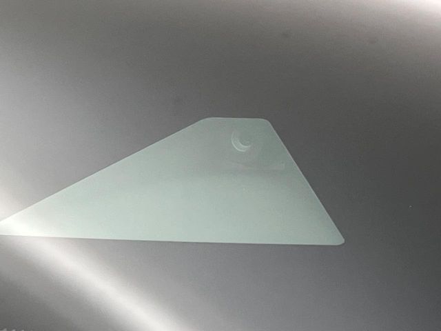 【インテリジェントエマージェンシーブレーキ】フロントカメラで前方の車両や歩行者を検知。衝突しそうな時は衝突被害軽減ブレーキが作動、衝突回避をサポート。より安全にドライブをお楽しみいただけます。