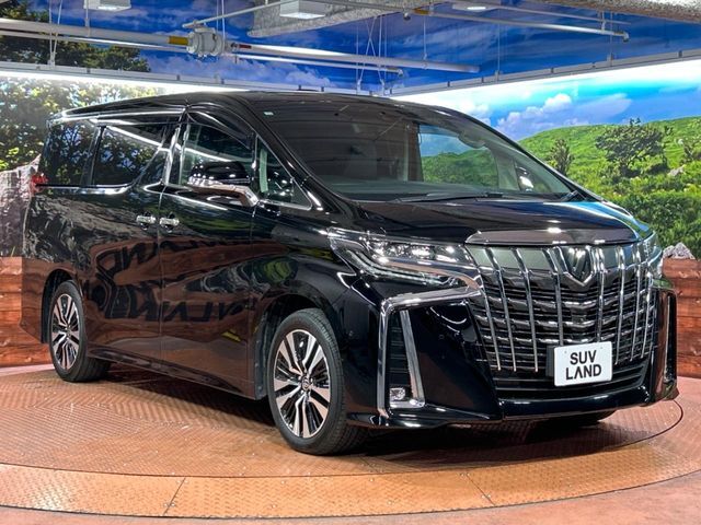 大好評のボディコーティング「弾スプラッシュコート」もご納車までに施工可能。通常のガラスコートと異なる、耐久年数6年の無機質ガラスコーティングが、ボディをキレイな状態に保ってくれます。