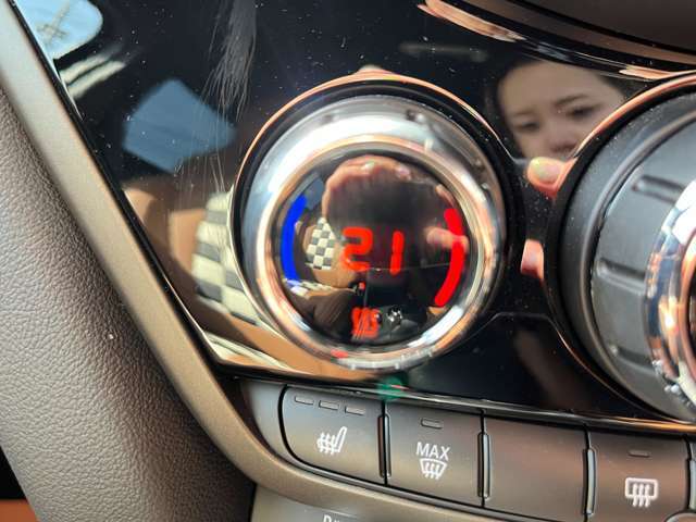 車検、鈑金、ドライブレコーダーの取り付けも承っております！お気軽にご相談ください！