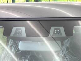 【スズキ　セーフティサポート】走行中に前方の車両等を認識し、衝突しそうな時は警報とブレーキで衝突回避と被害軽減をアシスト。より安全にドライブをお楽しみいただけます。