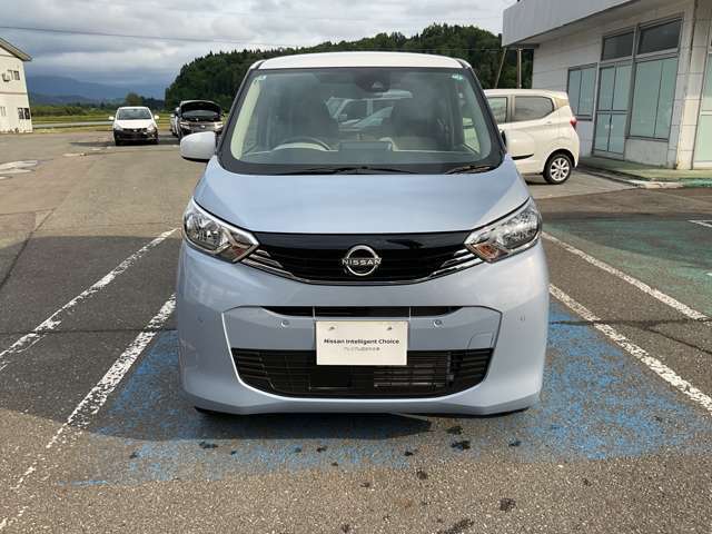 ☆こちらの商品は査定協会公認の検査員が確かな基準で検査した「日産認定中古車」です。走行距離無制限の1年間無料保証付きですのでご購入後も安心してドライブをお楽しめ頂ける商品です☆