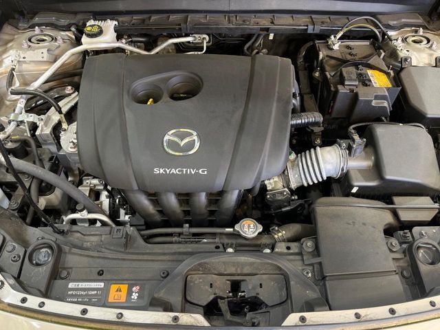 親切・丁寧な専門メカニックスタッフが応対！・車検・点検整備・事故等の修理などアフターサービスも安心。お車のカスタマイズもネクステージのサービススタッフまでご相談ください！