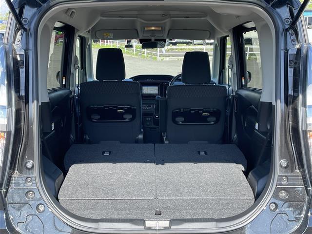 乗せる人数、荷物によってシートをアレンジすれば、ダンボールなどの大きい荷物や、釣り具などの長尺物も載せられそうですね！
