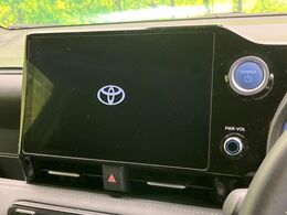 【10.5インチ　ディスプレイオーディオプラス】大画面のディスプレイはAppleCarPlayやAndroidAutoが利用可能。大きな画面でスマホナビアプリ等が利用いただけます♪